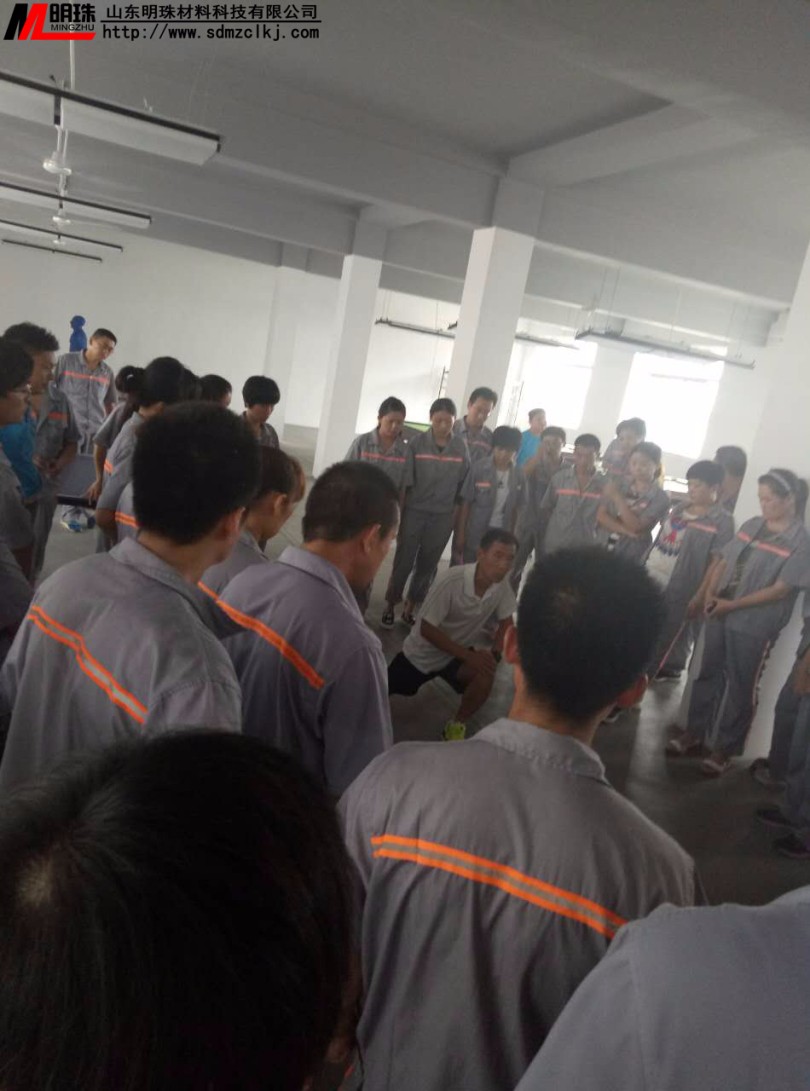 泰安路跑協會張大鵬先生為大家科普跑步知識2